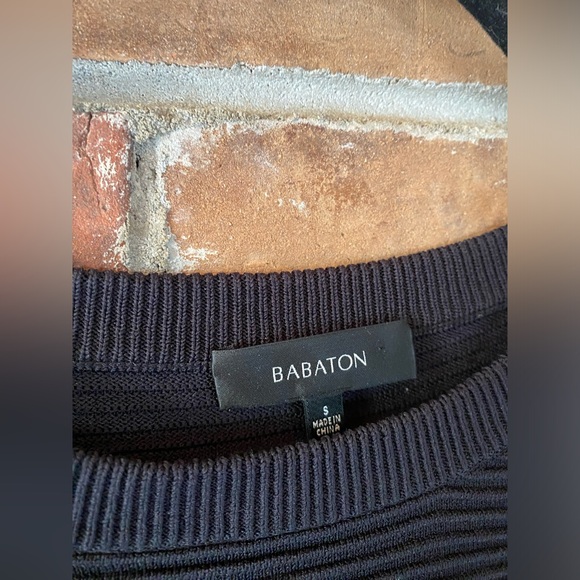 ARITZIA BABATON *black* donald sweater short sleeve boxy top black size small - Picture 4 of 8